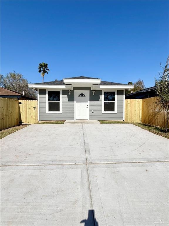 Primary Photo - 12 E St