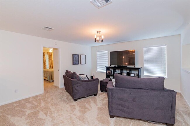 Building Photo - 4004 Rocky Shore Ln