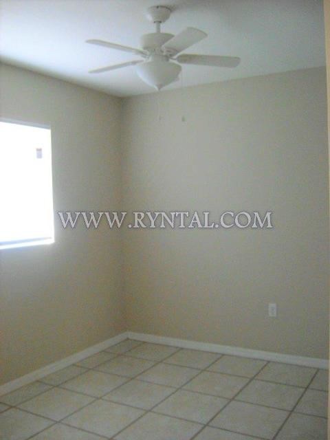 Building Photo - 2311 18th Ave E