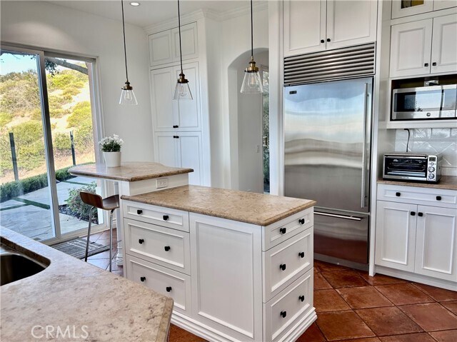 Building Photo - 1 Lucania Dr