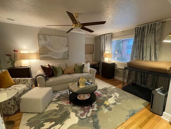 Building Photo - FABULOUS & SOPHISTICATED CONDO IN LO