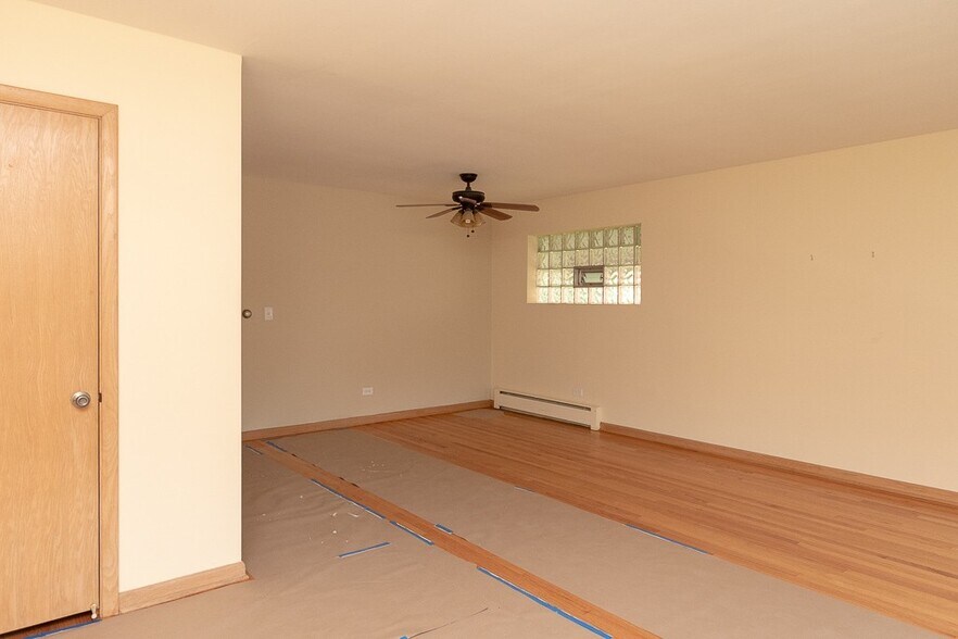 Building Photo - 6408 W Raven St
