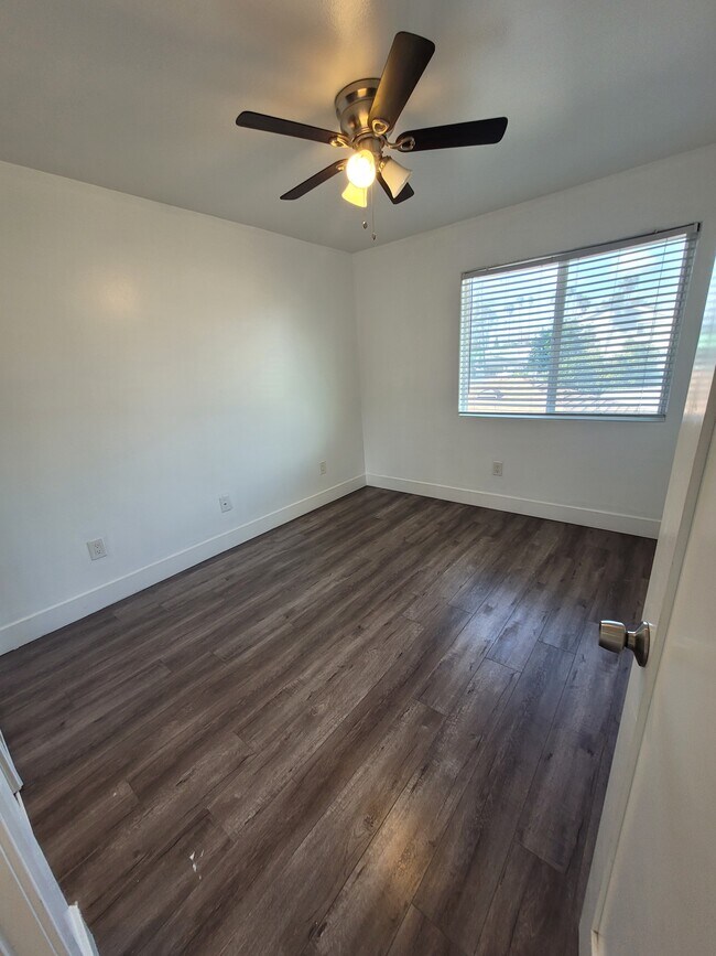 Building Photo - 25207 Frampton Ave