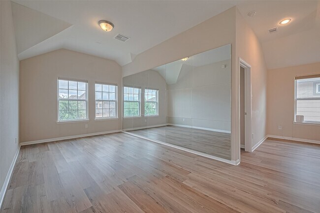 Building Photo - 3214 Windsor Ranch Ln