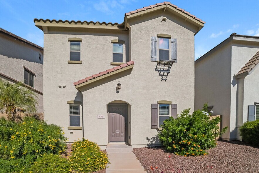 Primary Photo - 477 N Citrus Ln
