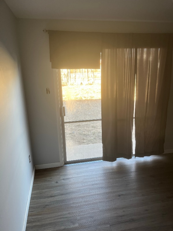 Building Photo - 2641 Lynwood Ln