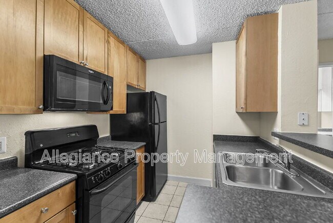 Building Photo - 60 S Van Dorn St