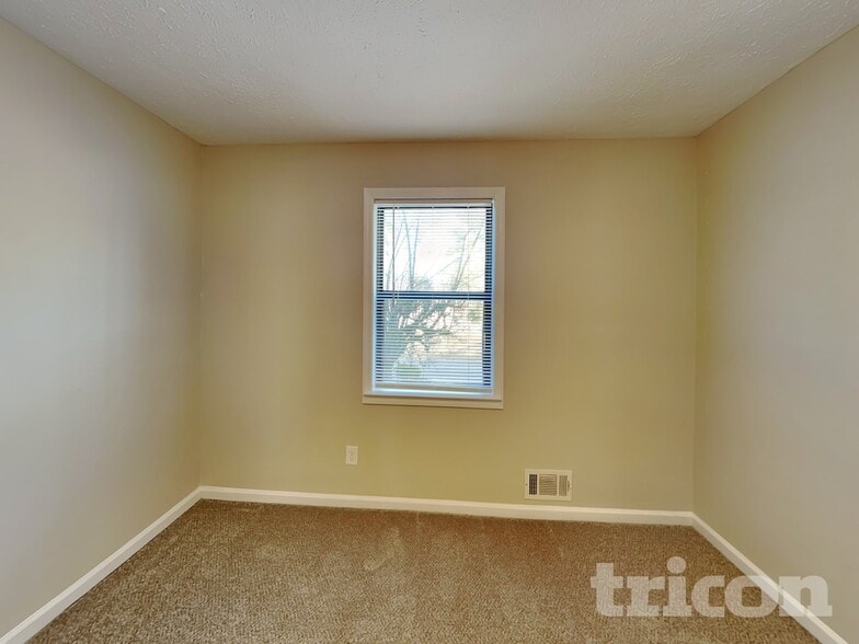 Building Photo - 5040 Sumit Wood Dr NW