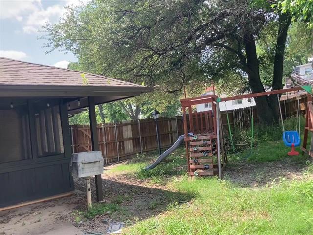 Building Photo - 206 Rockbrook Dr
