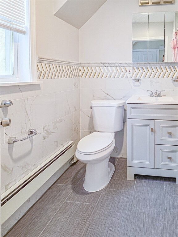 Building Photo - 49 Irving St