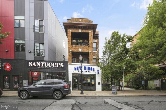 Building Photo - 6168 Ridge Ave