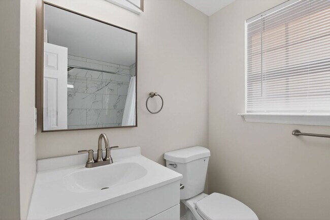 Building Photo - 11565 Timberbrook Dr