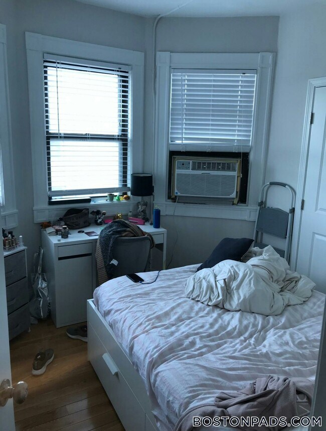 Building Photo - 91 Westland Ave