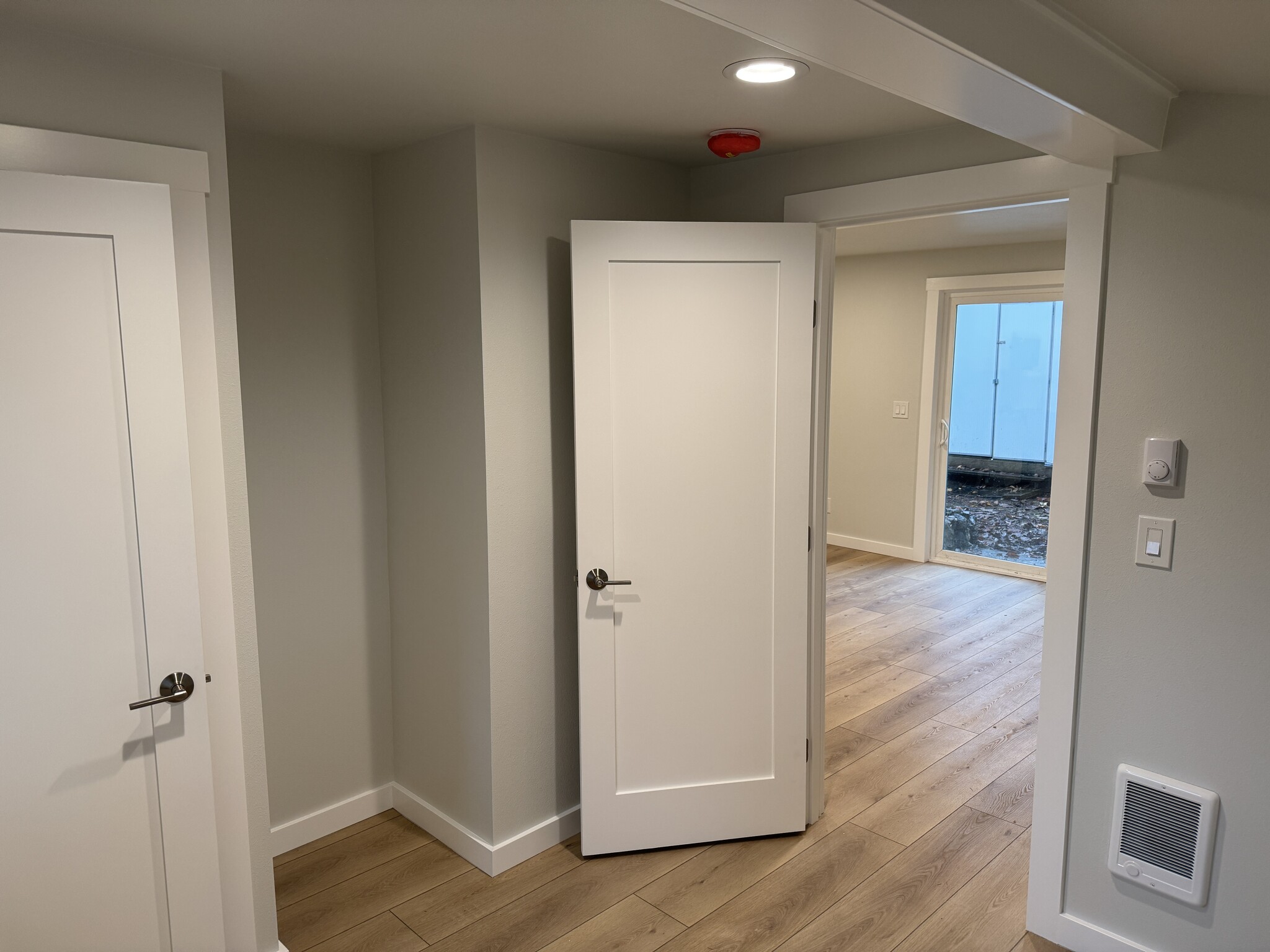 Bedroom 1 - 2914 Ellis St