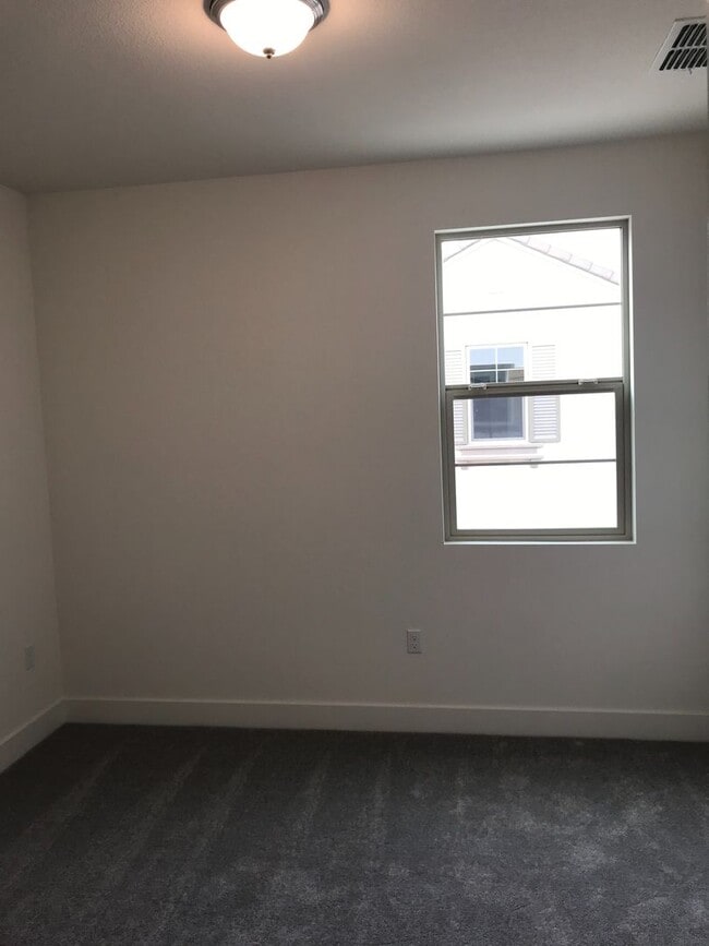 Building Photo - 3 Bed| 2.5 Bath | 1632 SF | Two Car Garage | Two Story | Tenant pays $175 monthly for WS&G