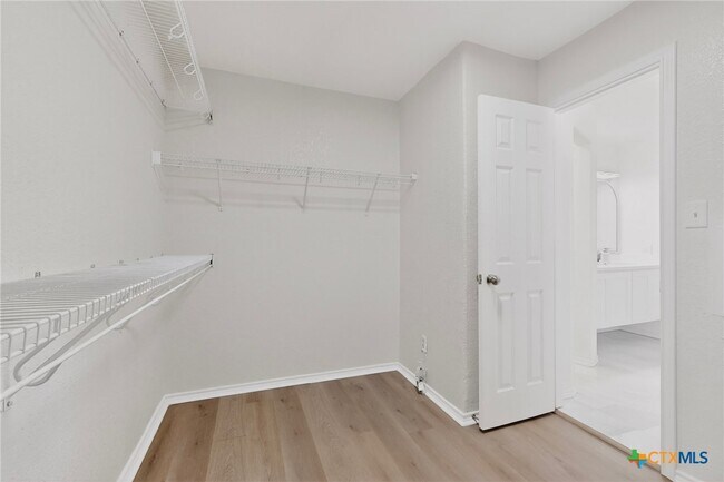 Building Photo - 7306 Concerto Dr