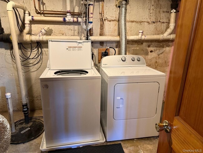 Building Photo - 15 Highland Ave