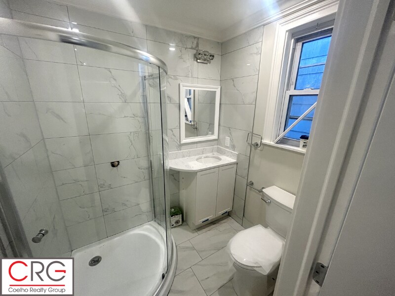 Building Photo - 190 3rd St