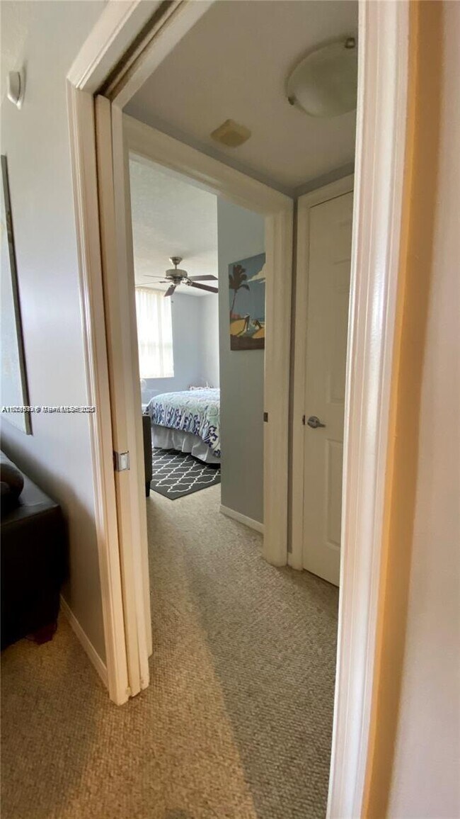 Building Photo - 2080 S Ocean Dr