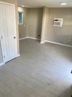 Building Photo - 2626 Tidewater Dr
