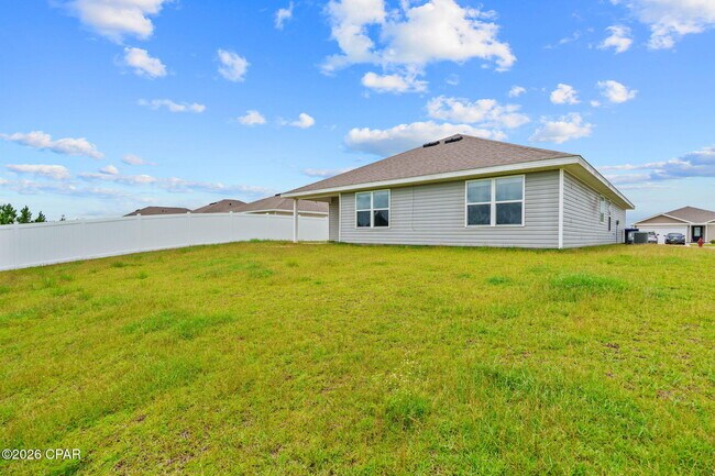 Building Photo - 6416 Bellavia Ln
