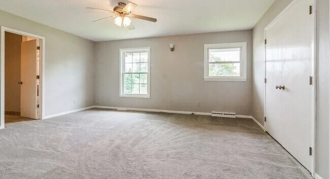 Building Photo - 8690 Olson Rd