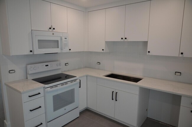 Building Photo - 515 Palmetto St