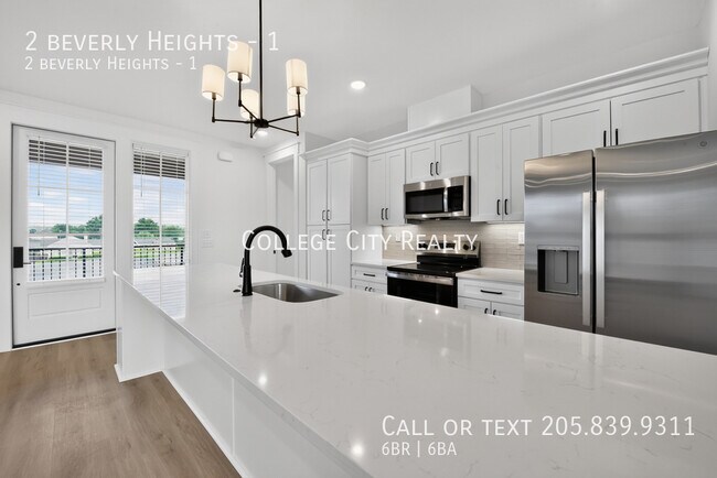 Building Photo - 2 Beverly Heights