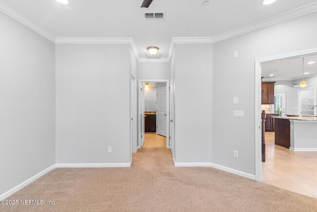 Building Photo - 352 Magnolia Creek Walk