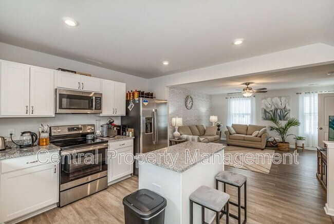 Building Photo - 225 Coldwater Creek Ct