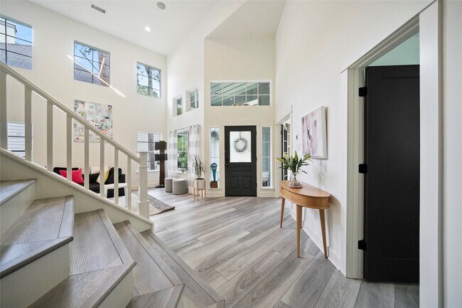 Building Photo - 31 Purple Martin Pl