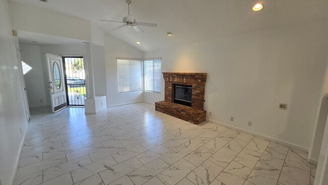 Building Photo - 10315 Cheyenne Dr