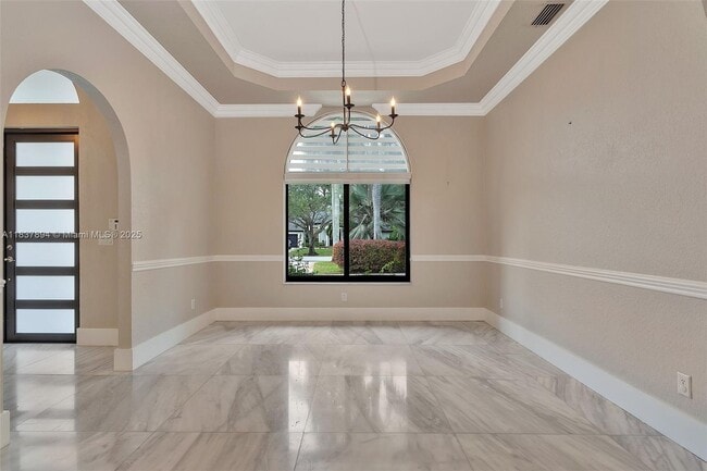 Building Photo - 3500 Fairfax Ln