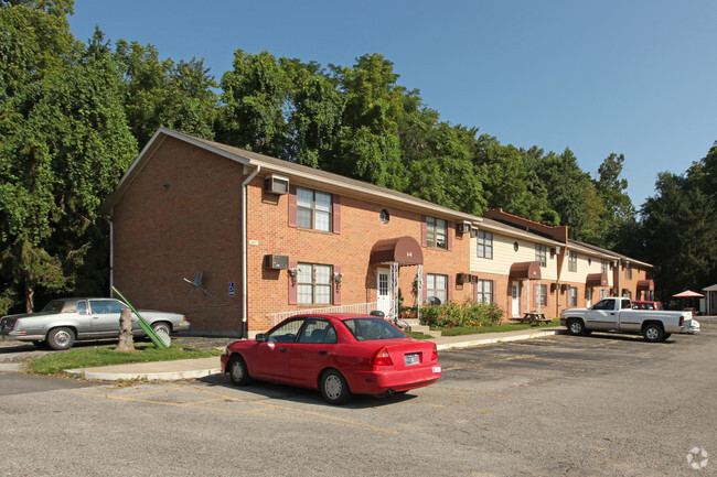 Building Photo - Spring Manor Apartments