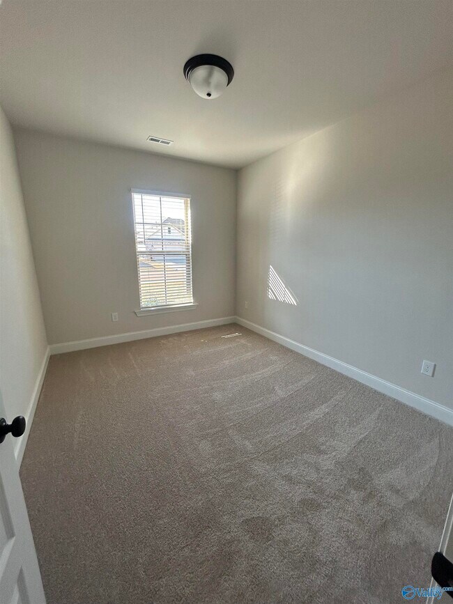 Building Photo - 12570 Hudbug Dr