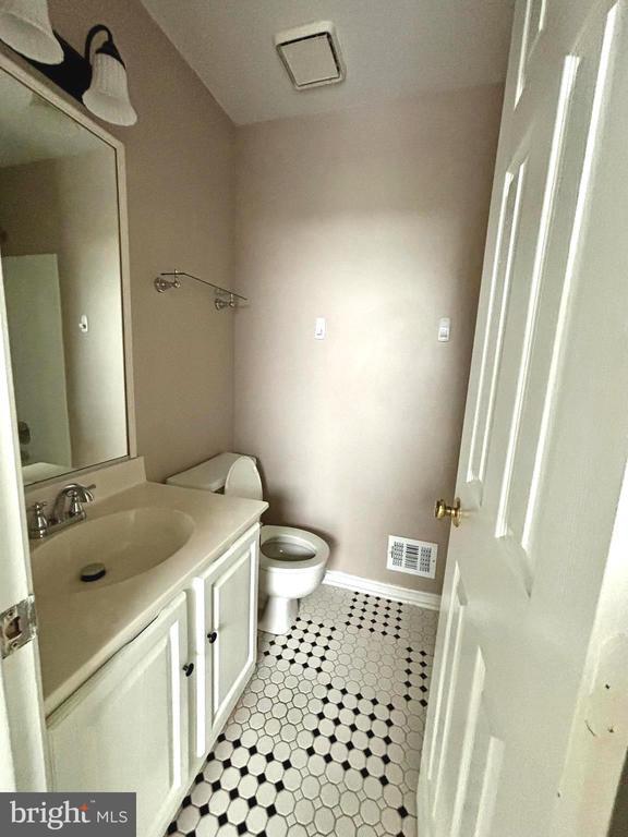 Building Photo - 46336 Haven Terrace