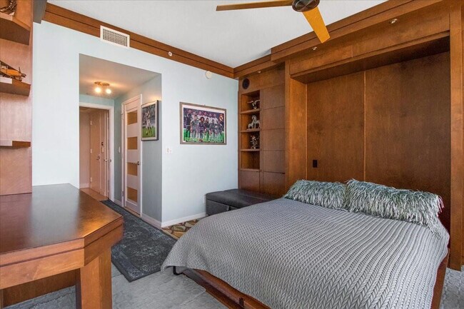 Building Photo - 3100 N Ocean Blvd