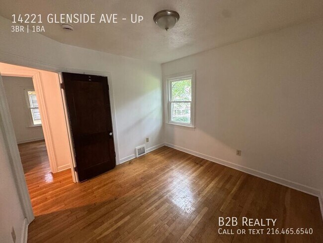 Building Photo - 14221 Glenside Rd