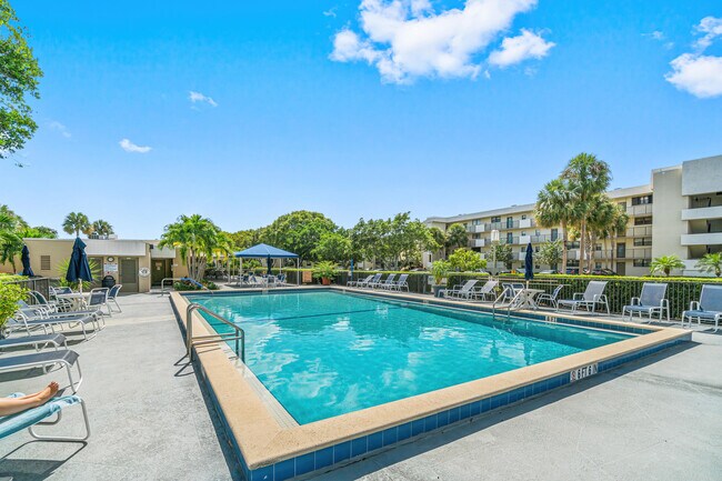 Building Photo - 2400 DC Country Club Boulevard
