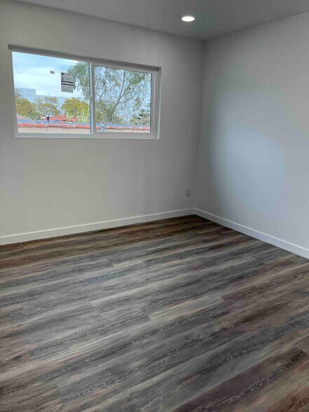 Building Photo - 1929 S Corning St