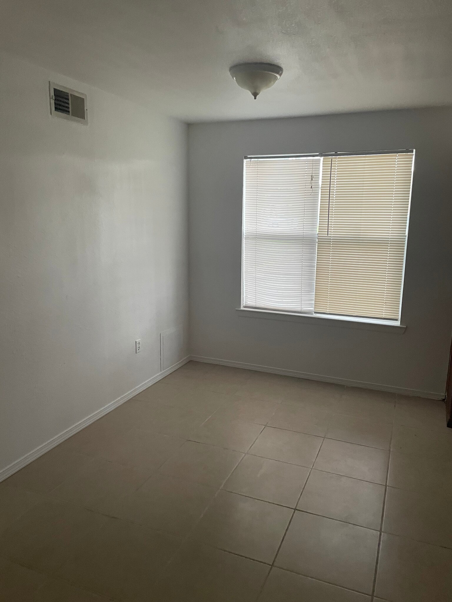 Bedroom - 1638 Starboard Dr