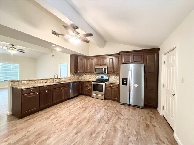 Building Photo - 51 Lupine Ct