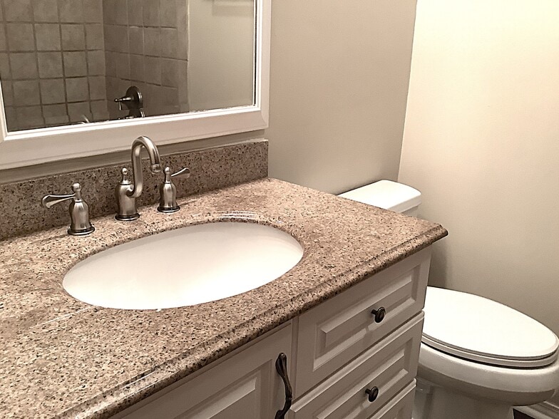 Building Photo - 761 Turos Ct