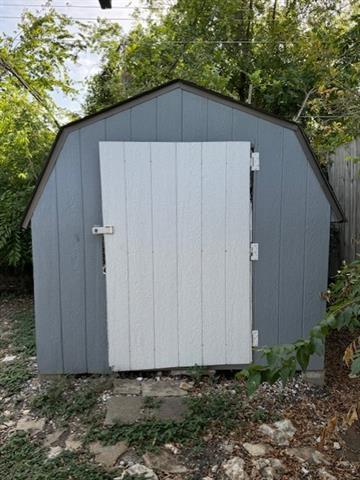 Building Photo - 4920 Susan Lee Ln