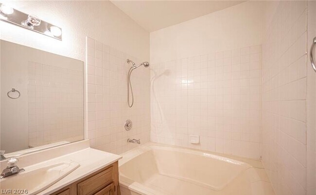 Building Photo - 6480 Annie Oakley Dr