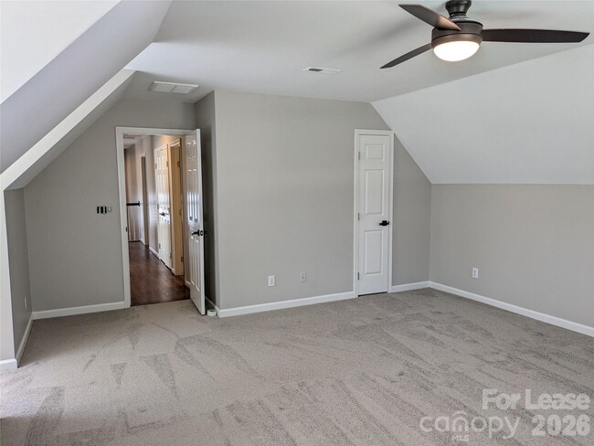 Building Photo - 279 Chandeleur Dr
