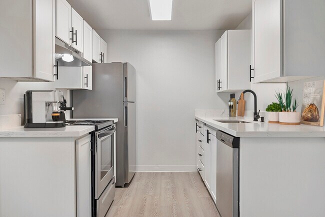 Building Photo - The Landing Apartments