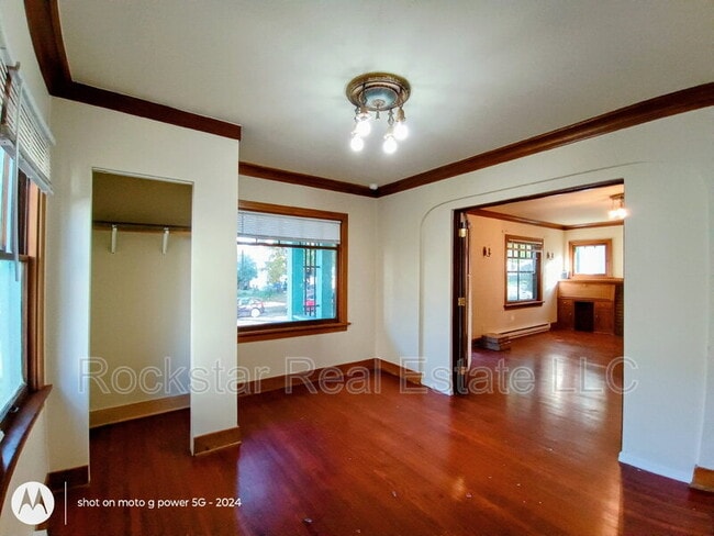 Building Photo - 1737 W Tenth Ave