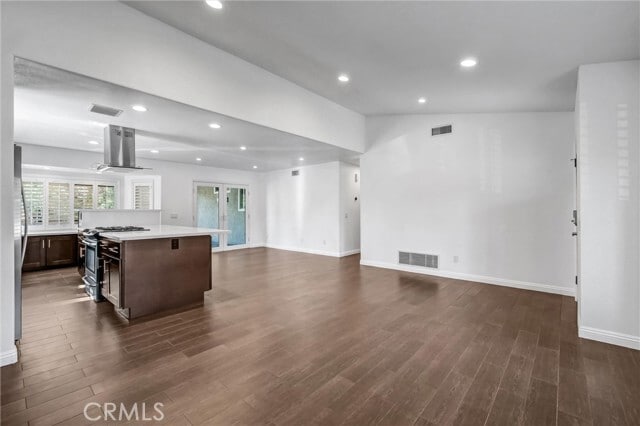 Building Photo - 751 Colusa Dr