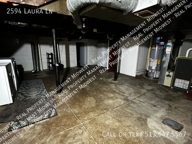 Building Photo - 2594 Laura Ln